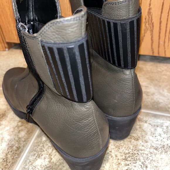 Waldlaufer Women’s Olive Green Leather Zip Up Booties Sz-7 - Picture 6 of 10
